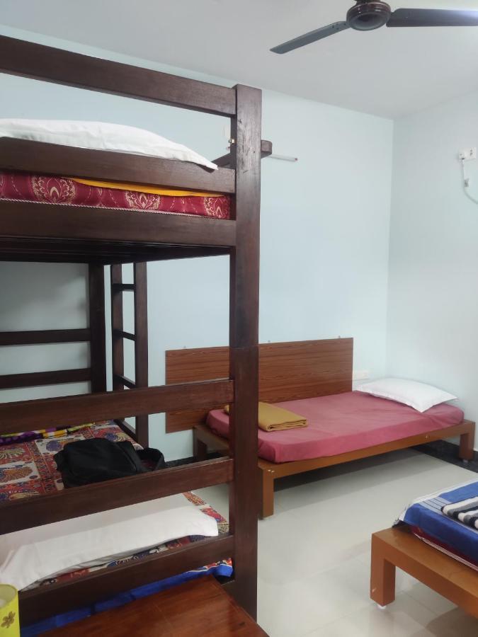 Woodpacker Hostel Auroville Pondicherry Exterior foto